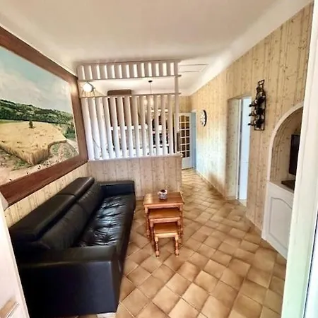 Les Du Chateau La Piolette *